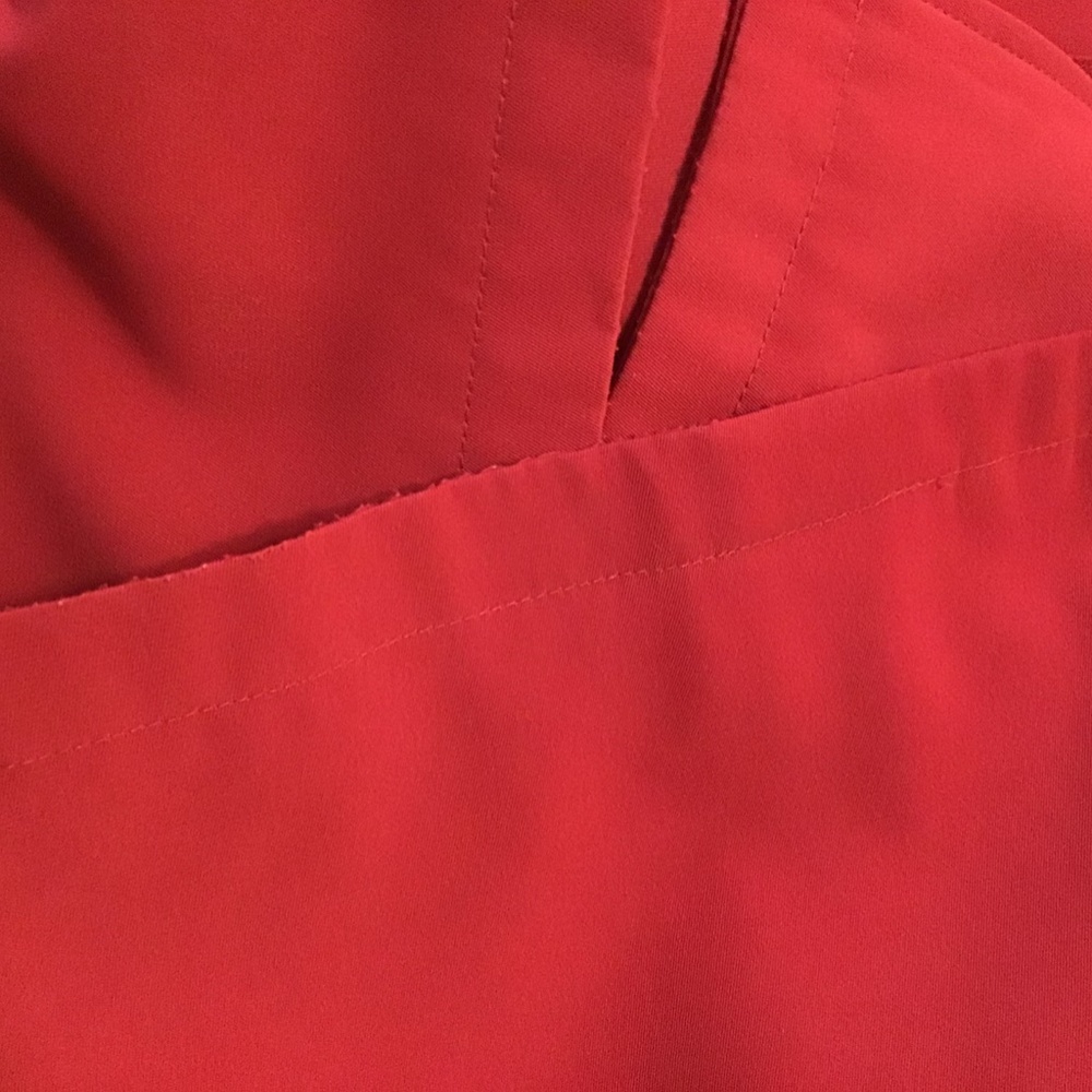 Red Oversized Coat - Picture 6 of 12